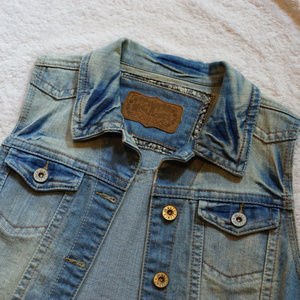 Whitewashed Jean Best